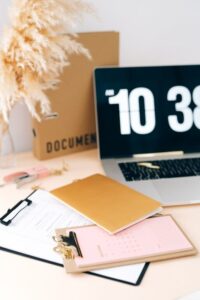 Efektīvi padomi mājas darba un laika plānošanai